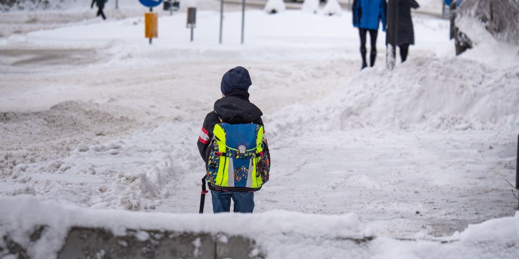 Säkra skolvägar och hållbart underhåll på vintern